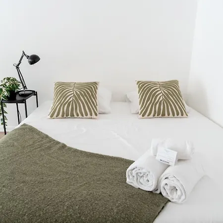 Urban White - Loft Lumineux Avec Terrasse Appartamento *